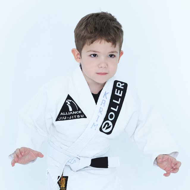 Карим халиулин ученик школы бразильского джиу-джитсу Roller