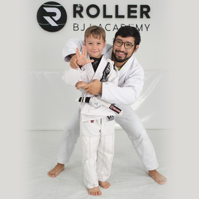 Индивидуальные занятия бразильским джиу-джитсу в школе бразильского джиу-джитсу Roller