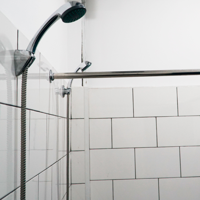 Душевая школы бразильского джису-джитсу Roller